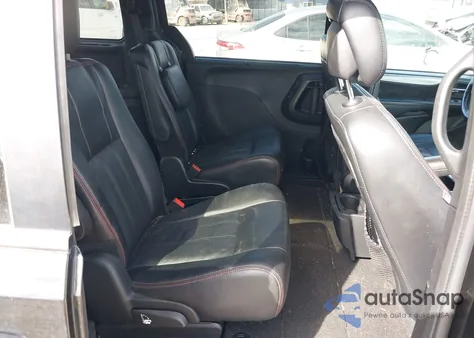 2017 Dodge Grand Caravan Gt z USA, uszkodzony, nr VIN 2C4RDGEG6HR596582